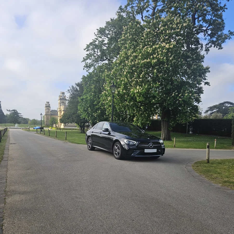 Airport transfers Brentwood Essex airport transfers near me
