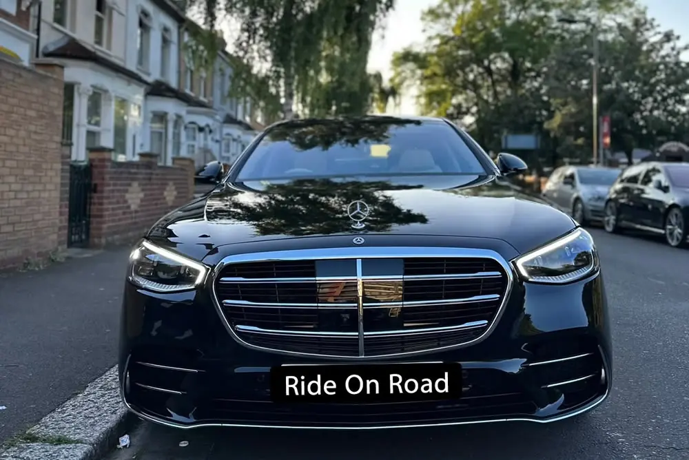 Business chauffeur hire service in London